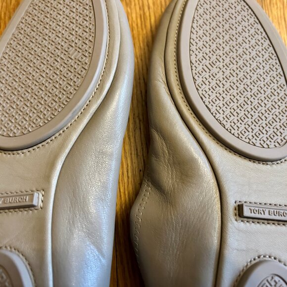 Tory Burch Travel Minnie Ballet Flat 9 French Grey - Picture 12 of 13